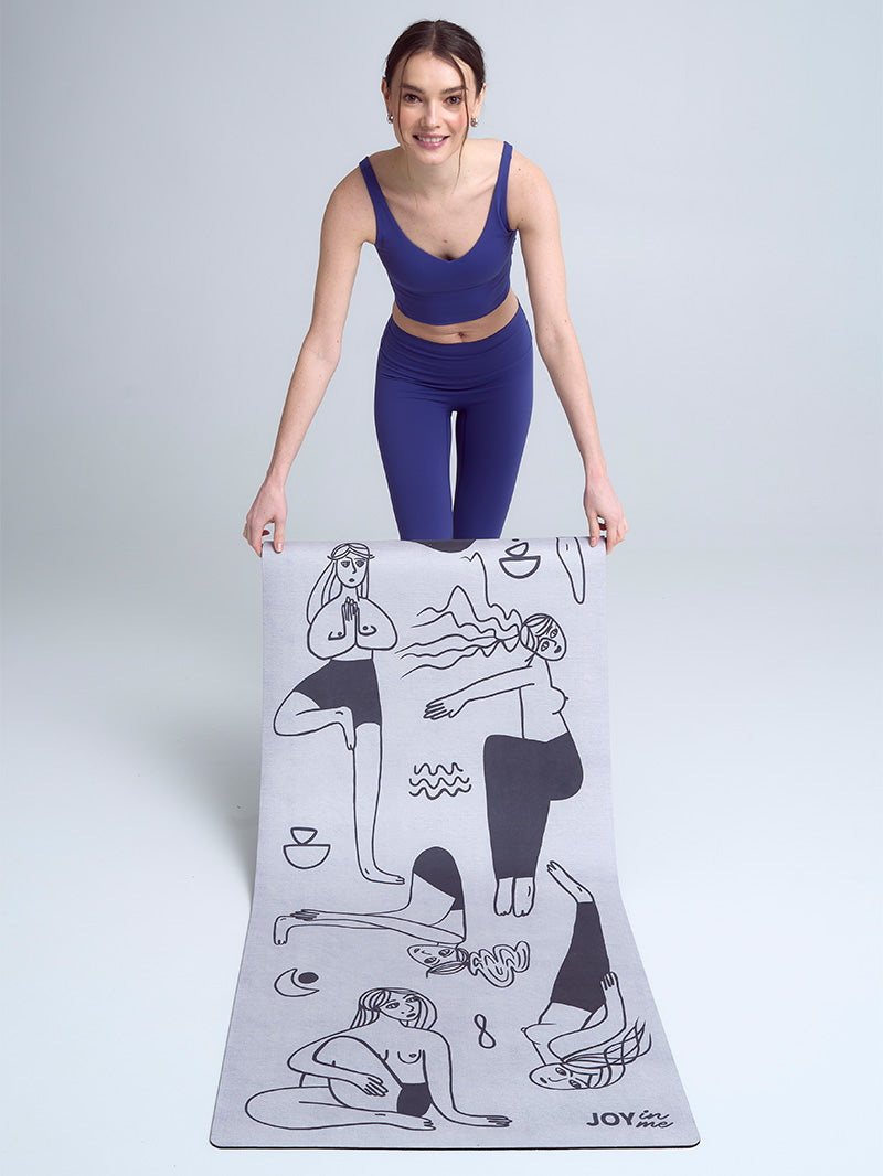 Antypoślizgowa czarno-biała mata do jogi kauczukowa Sisterhood