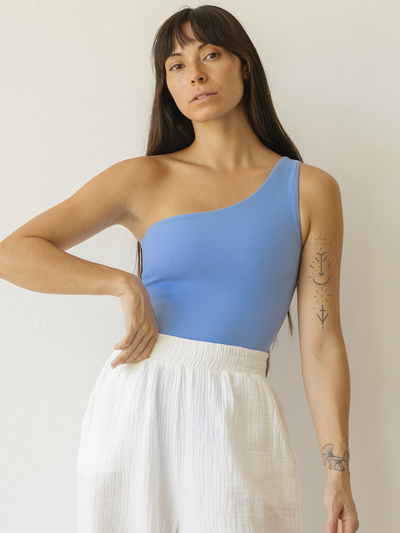 Niebieski strój kąpielowy na jedno ramię Yoga Horizon